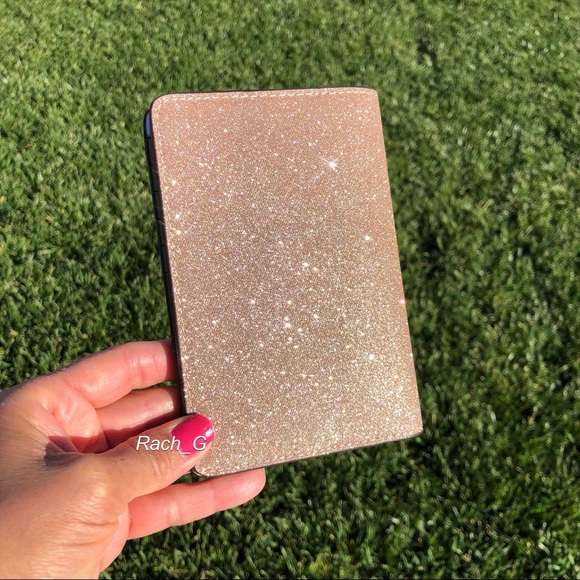 Kate Spade Shimmy Glitter Boxed Travel Set - Picture 7 of 9